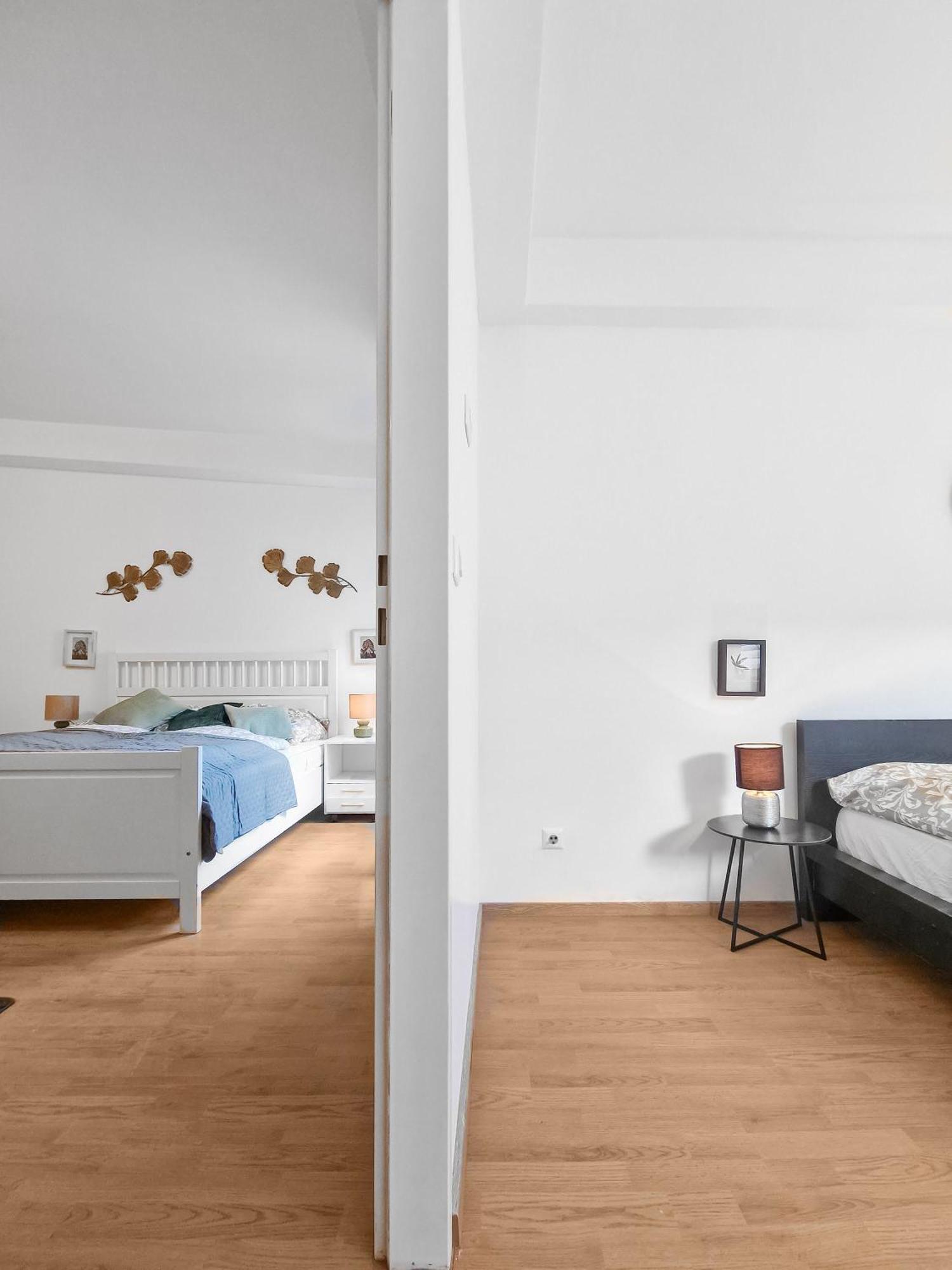 View 2 Bedroom For 4 *
